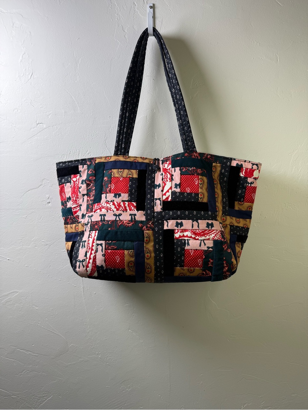 Vera Bradley Quilted Patchwork small Hathaway Tote